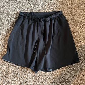 Lululemon Men’s Shorts Medium